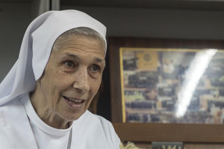 cousine du Pape, basée en Thaïlande