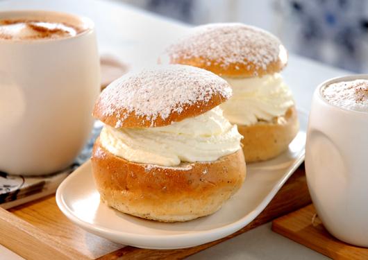 Semla brioche à la crême