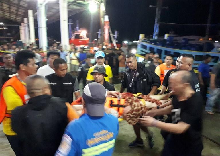 Secours lors du naufrage du Phoenix a Phuket