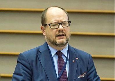 Paweł_Adamowicz_(2016)