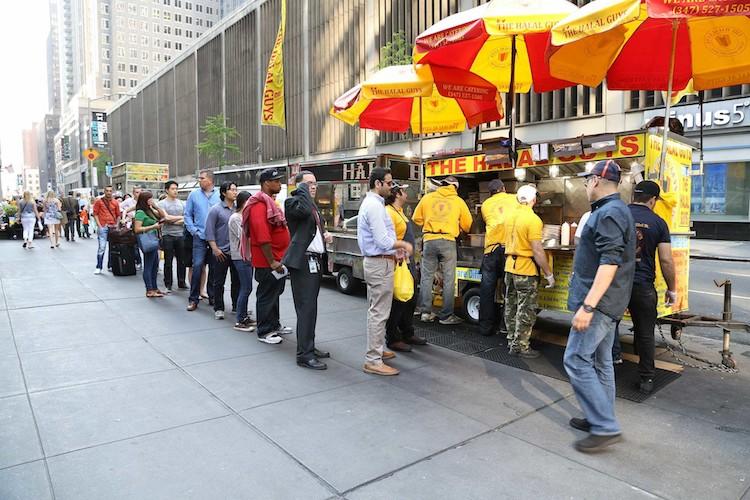 the Halal Guys célèbre chaîne fast food street food américaine ouvre Londres Leicester Square