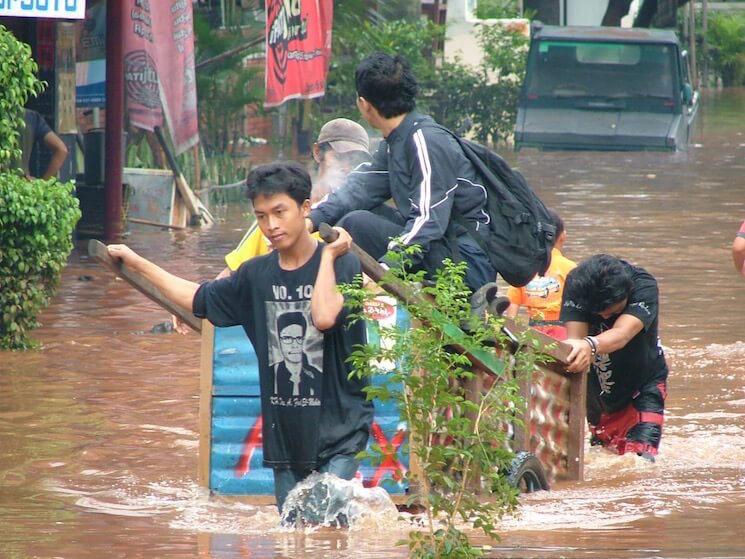 bilan inondation indonésie 