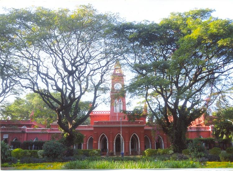 campus université bangalore arbres