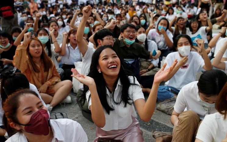 Manifestation-etudiante-Thailande