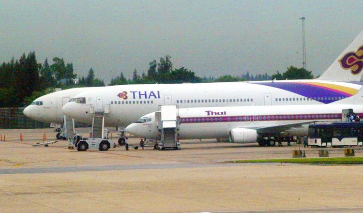 avions-THAI-750