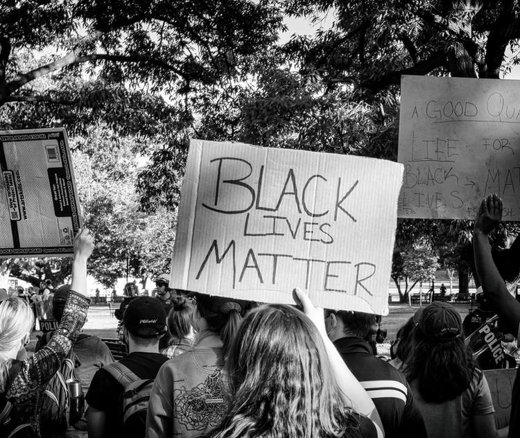 Black lives matter 