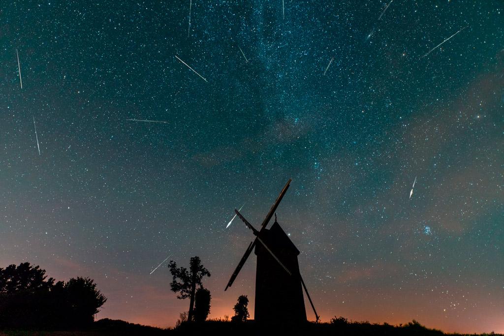 Nuit de lumière Perseides Larmes de Saint Laurent Andalousie