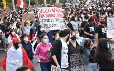 manifestations pérou lima corruption