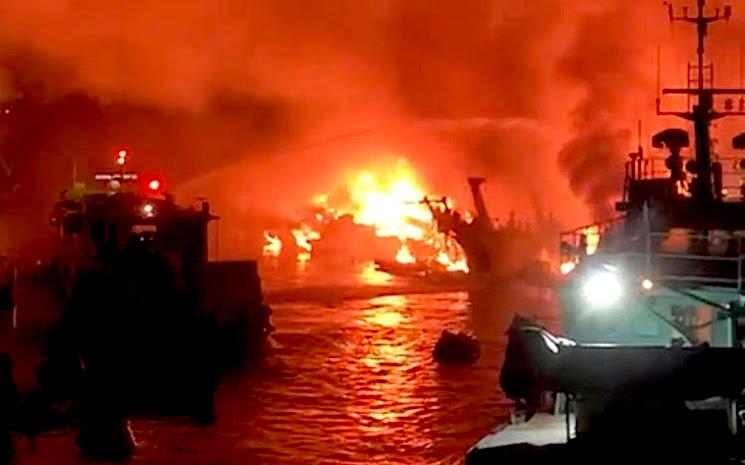 incendie port de Hong Kong