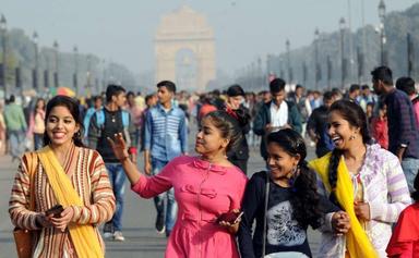 un groupe de femmes à Delhi