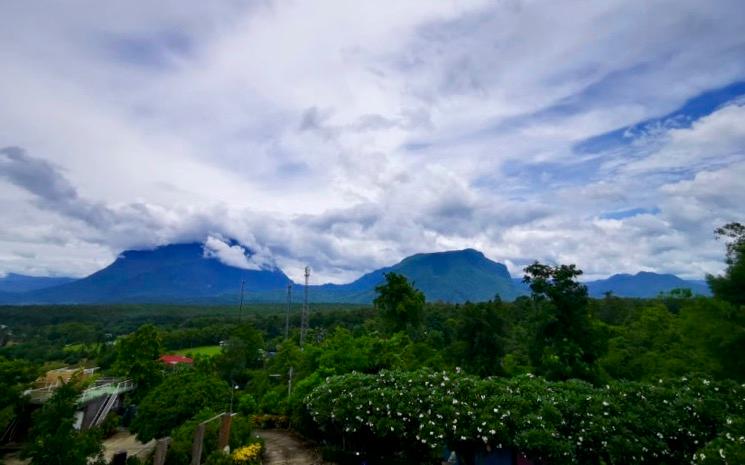 Vue sur Doi Chiang Dao