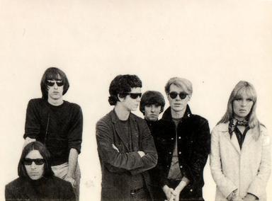 Le groupe ‘The Velvet Underground‘ au complet 