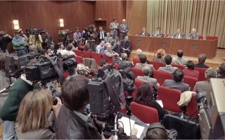 archive Conférence de presse 9 novembre 1989 Berlin