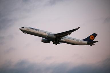 Avion Lufthansa