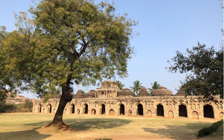 Hampi karnataka ecuries royales