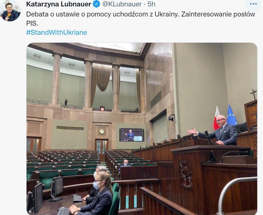 Débat texte Ukrainiens Sejm Twitter