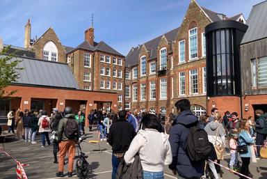 Bureau de vote élections présidentielles à Londres