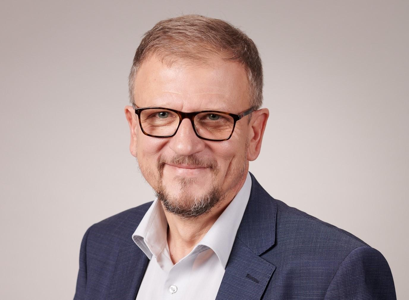 Piotr Dmowski directeur AGS Warsaw 