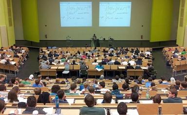 étudiants dans un amphi