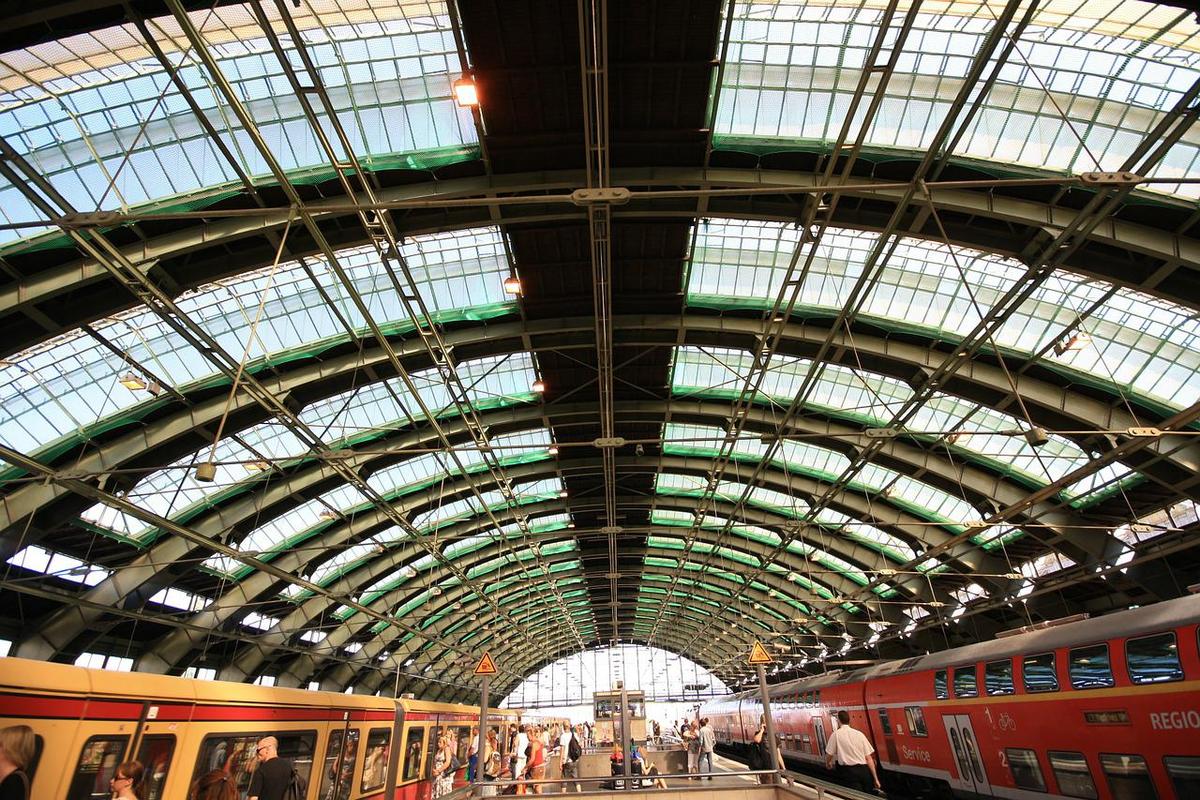 Trains en gare à Berlin 