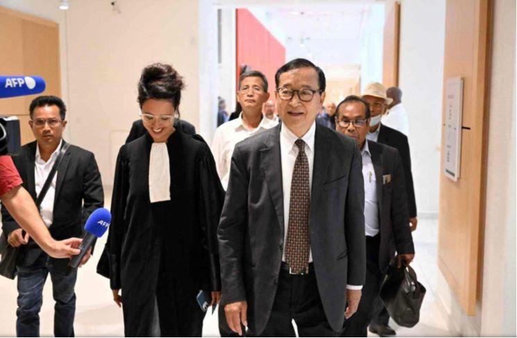 sam rainsy au tribunal