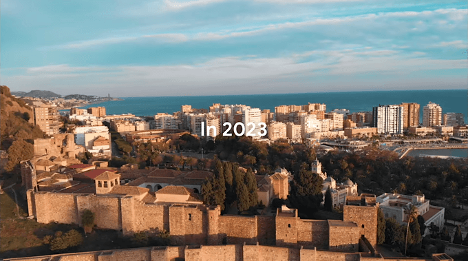 Vue de Malaga depuis la Alcazaba par Google