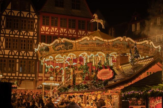 Marché de Noël de Francfort © cmophoto.net - Unsplash