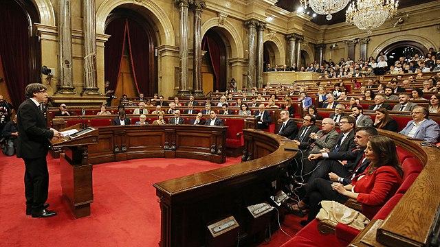 Discours de Carles Puigdemont le 10 de octubre de 2017