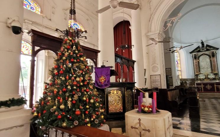 Une église décorée pour Noël à Chennai