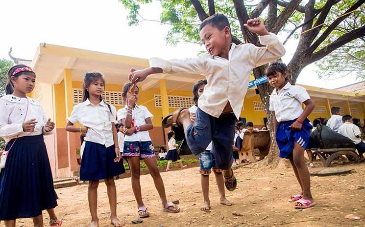 enfants cambodgiens AEC-Foyer Lataste 3