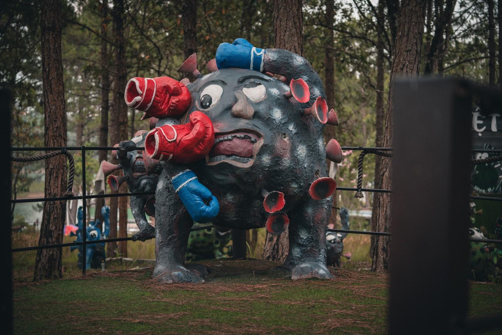 dans un jardin de Dalat, en 2022 