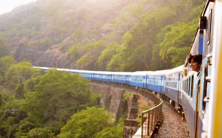 personne qui voyage dans un train 