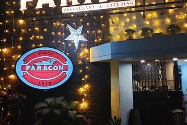 Le restaurant Paragon à Calicut dans le Kerala en Inde