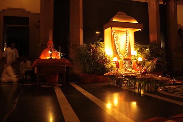 Les célébrations de Janmashtami dans un temple dédié à Krishna