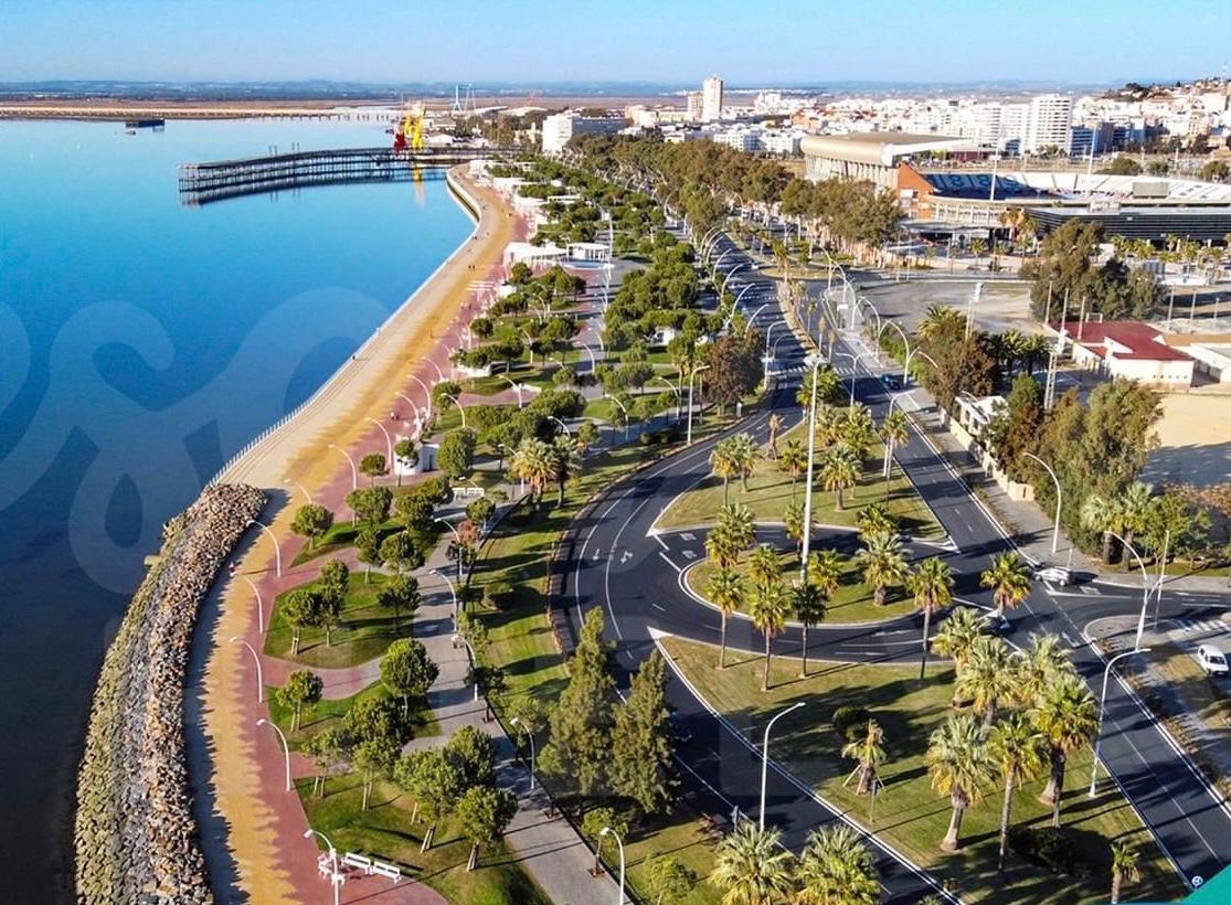 puerto de Huelva (@laesenciadehuelva)