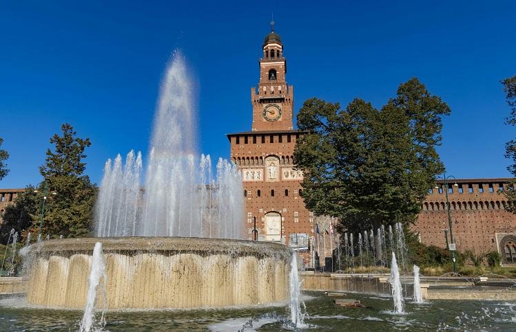 fontaine milan piazza castello