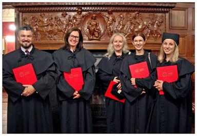 Remise des diplômes de Janusz Kruszelnicki, Katarzyna Kozłowska, Małgorzata Gosińska, Dorota Kopeć , Ewa Weinar, MBA management international en français-anglais à Lodz