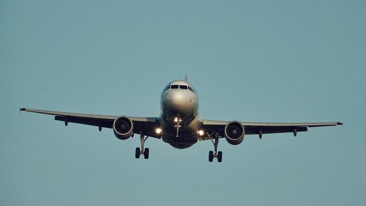 un avion a castellon en espagne