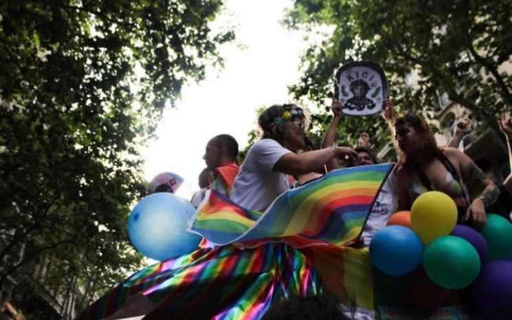 Des Argentins présents à la pride 2024 de Buenos Aires