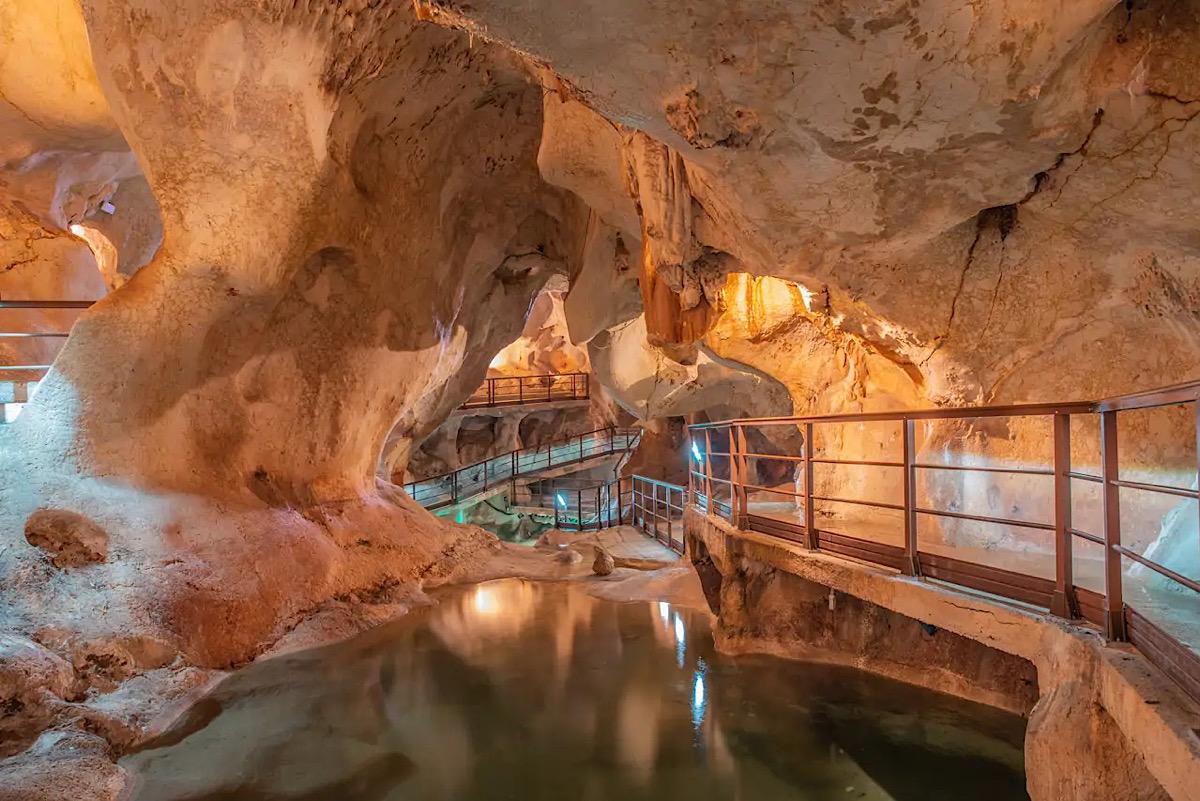 CUEVA DEL TESORO (@turismo_Rincon depuis viajes.nationalgeographic.com.es)