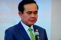 Prayut-costume-250