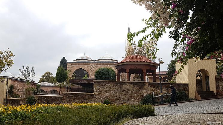 Bayındır région égéenne ville fleurs mosquée