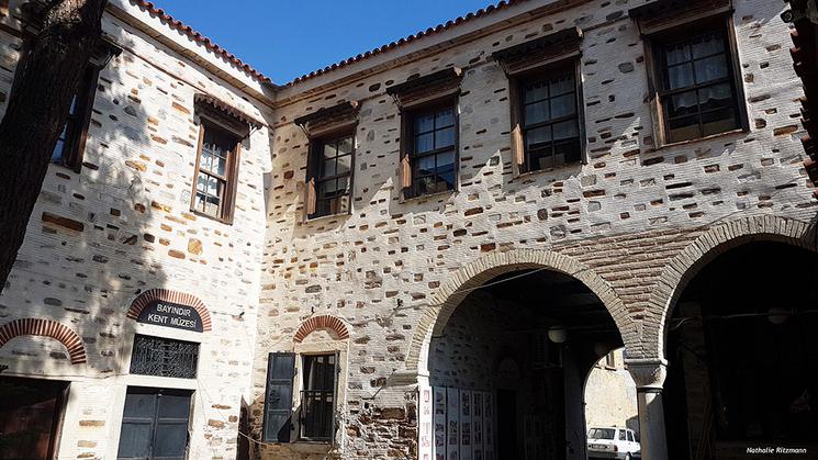 Bayındır région égéenne ville fleurs musée