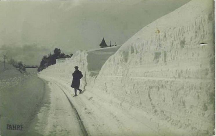 Neige Istanbul 1929