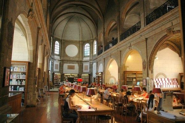 Bibliothèque municipale de Dijon