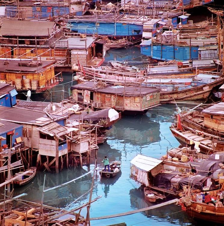 tankas bateau port hong kong