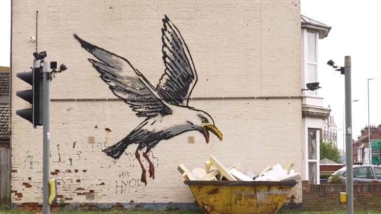 L'une des oeuvres de Banksy : On y voit une mouette 