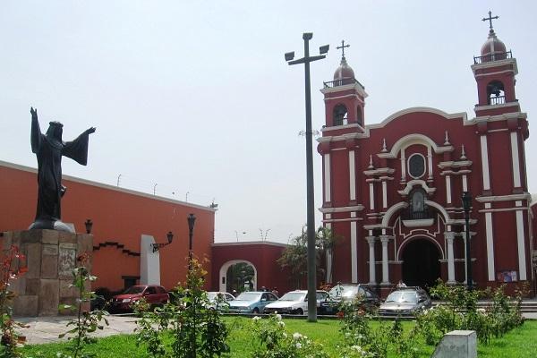 Sainte Rose de Lima, un symbole de passion, mais aussi de récupération historique