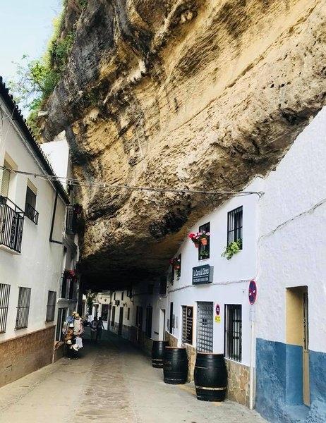 Setenil de las Bodegas