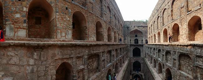 inde delhi baoli agrasen